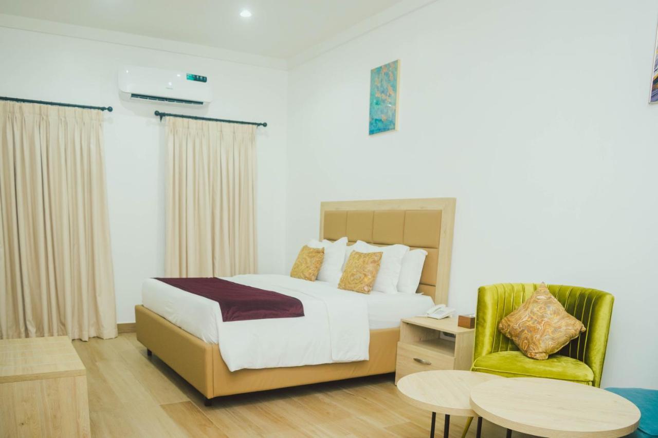 Gwarinpa Quest Boutique Hotel מראה חיצוני תמונה