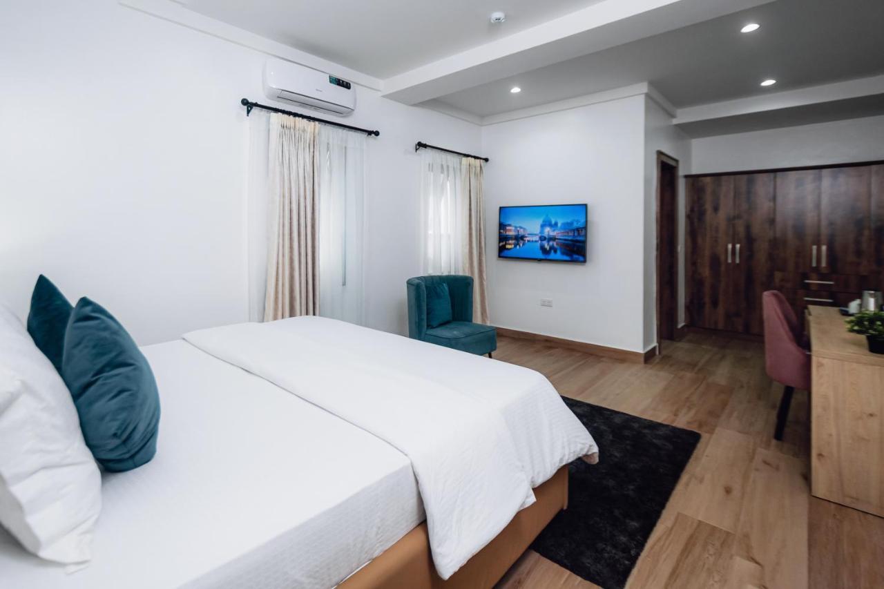 Gwarinpa Quest Boutique Hotel מראה חיצוני תמונה
