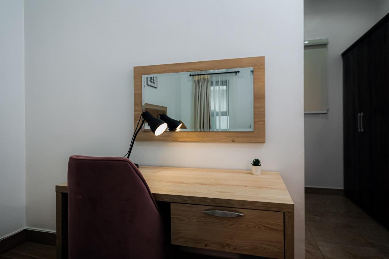 Gwarinpa Quest Boutique Hotel מראה חיצוני תמונה