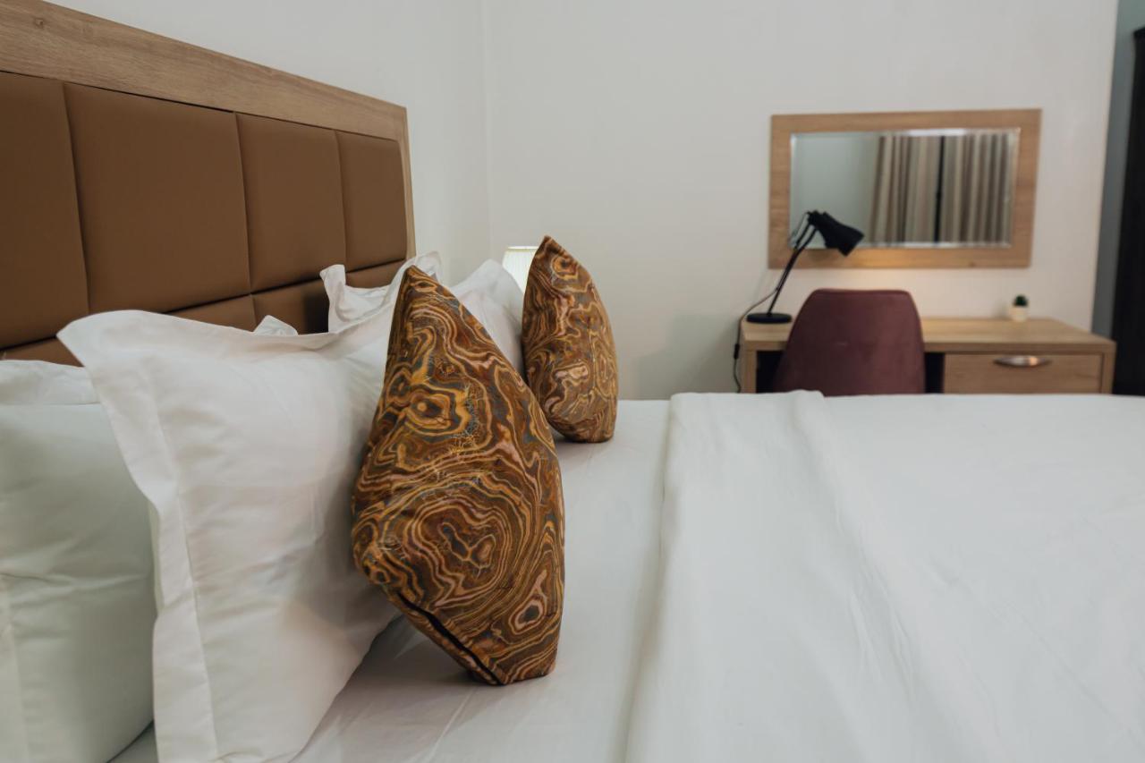 Gwarinpa Quest Boutique Hotel מראה חיצוני תמונה