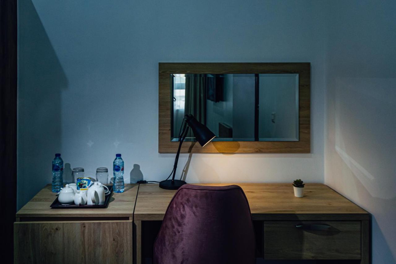 Gwarinpa Quest Boutique Hotel מראה חיצוני תמונה