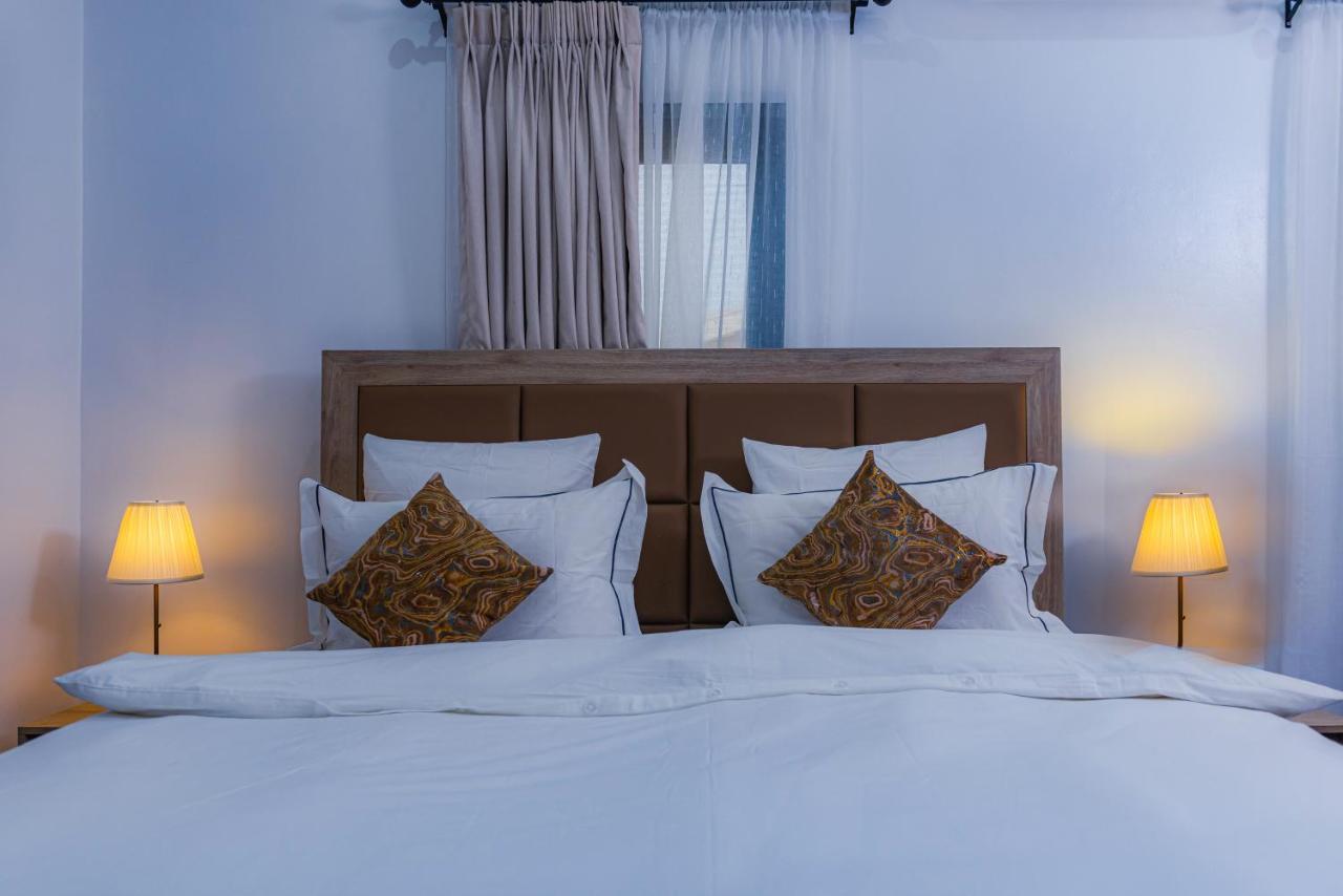 Gwarinpa Quest Boutique Hotel מראה חיצוני תמונה