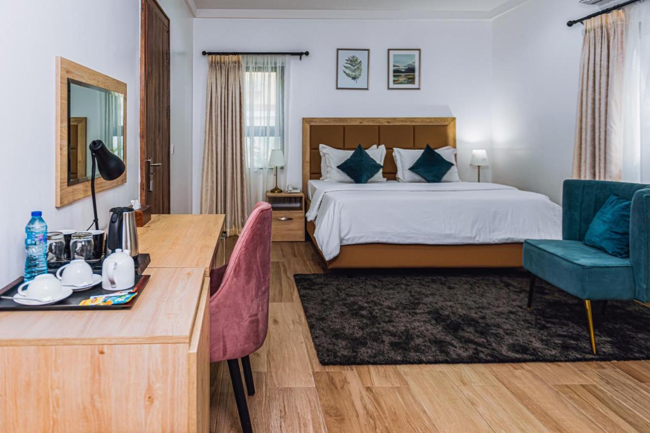 Gwarinpa Quest Boutique Hotel מראה חיצוני תמונה
